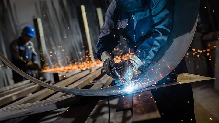 Campbell Hausfeld Pro 140 Welder Review